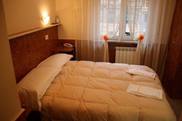 Hotel Fiumara Genua Buitenkant foto
