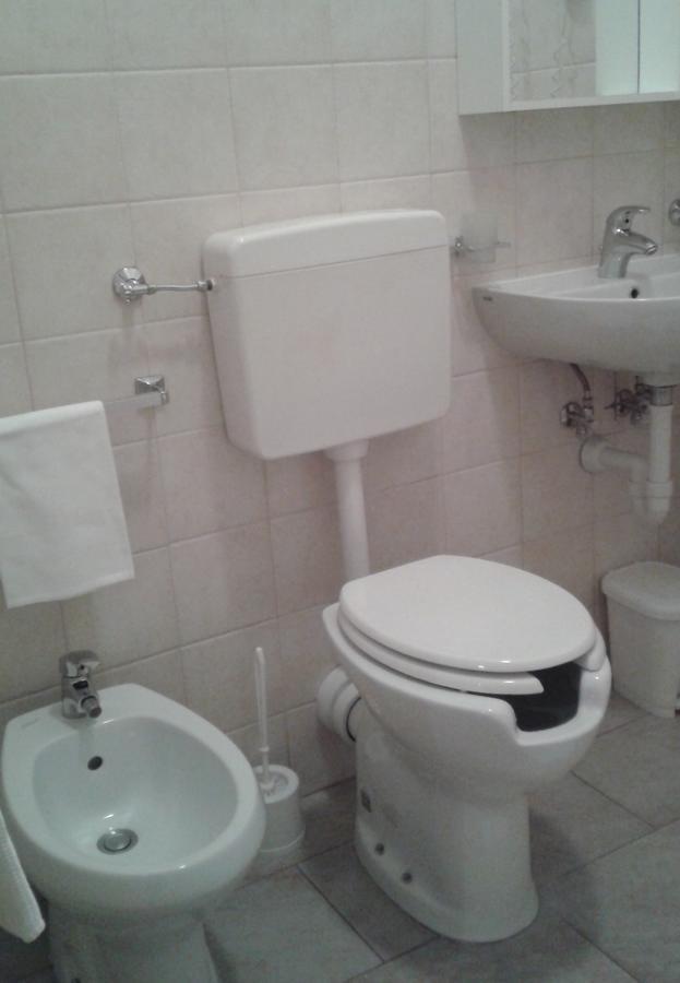 Hotel Fiumara Genua Buitenkant foto